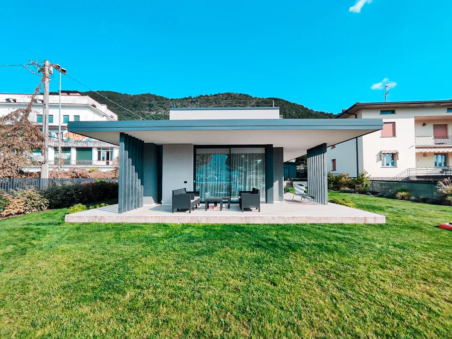 Casa Massimo — dettaglio
