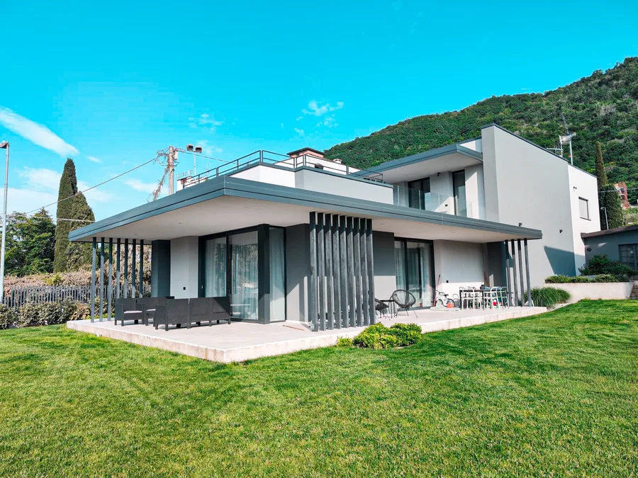 Casa Massimo — dettaglio